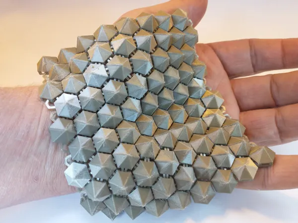 https://makerworld.bblmw.com/makerworld/model/DSM00000000095175/design/2023-12-16_qluwvv56hyq5.jpg