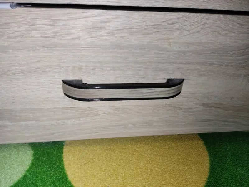 simple handle for drawer