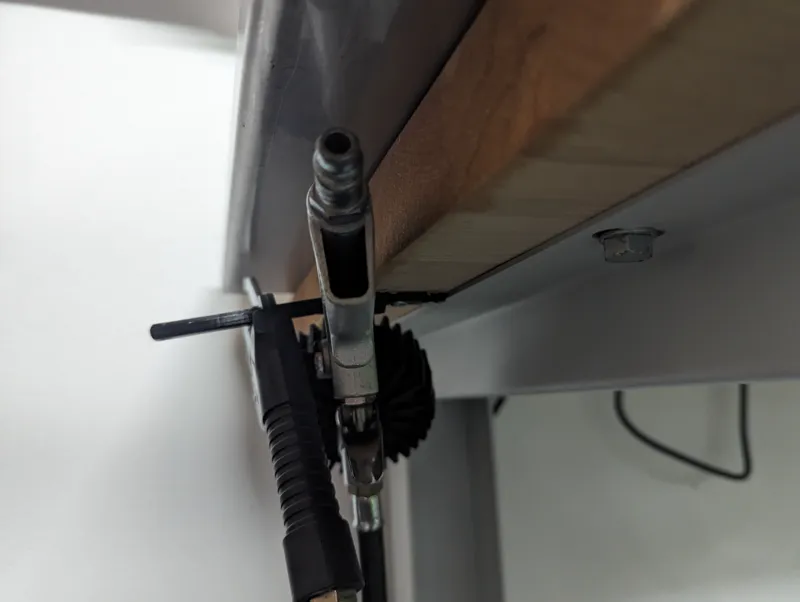 Compressor gun holder
