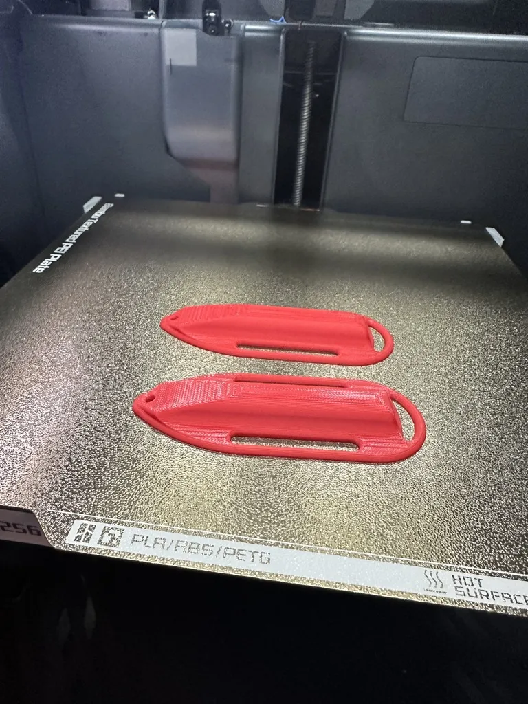 baywatch keychain no supports