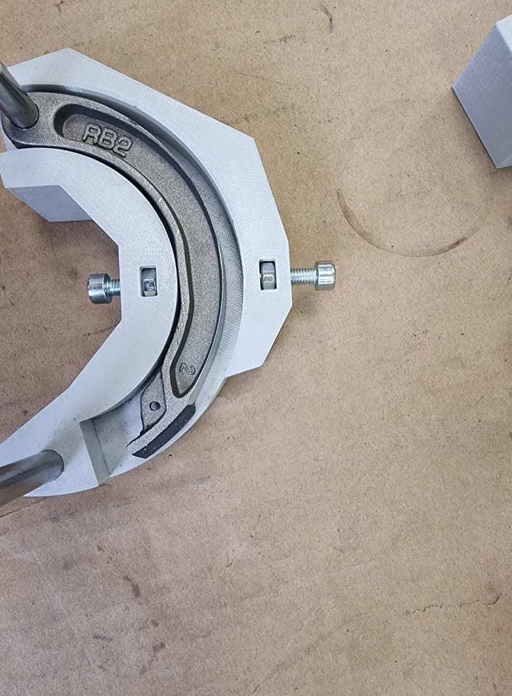 Babetta 210. Tool for trimming perfect shape of the starting shoe friction material