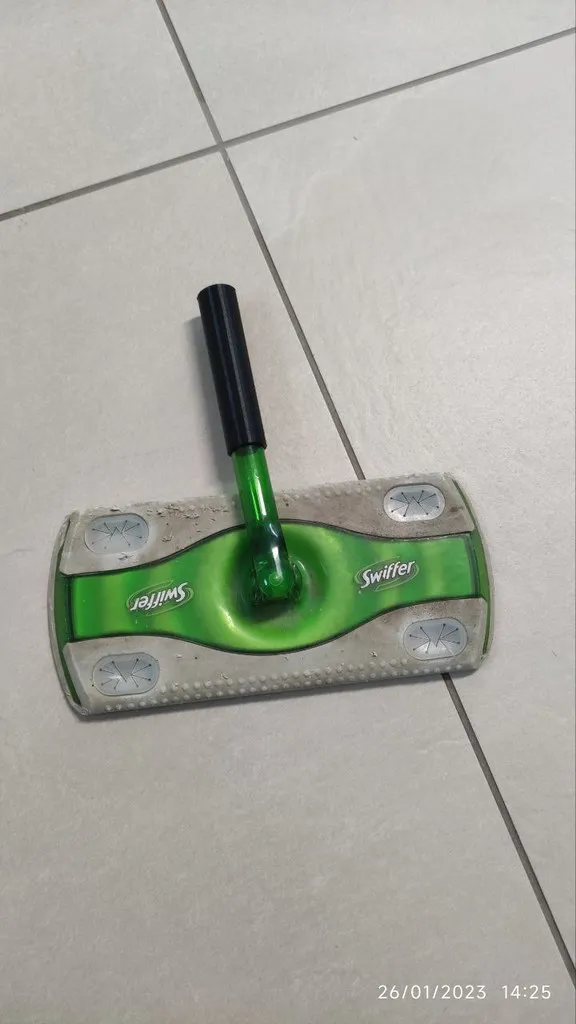 Swiffer handle repair