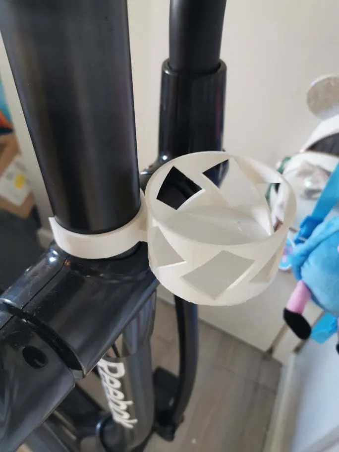 Reebok ZR8 Cross Trainer Bottle Holder