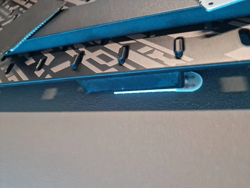 Ikea Skadis Pegboard Stabilizer for 3M adhesive command strips