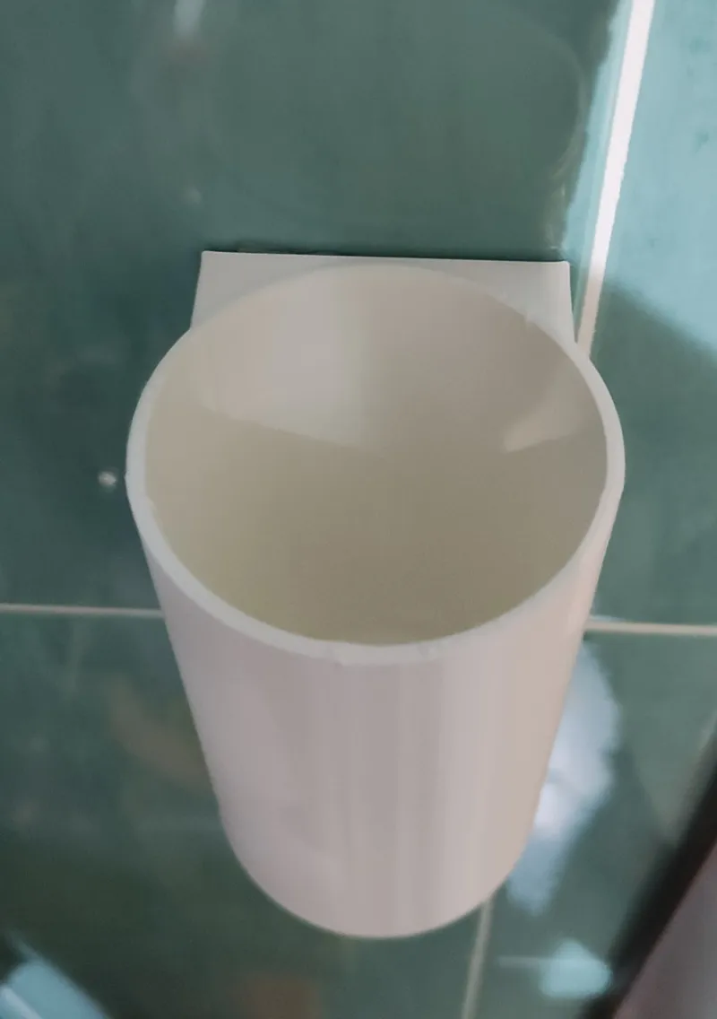 Spray Holder