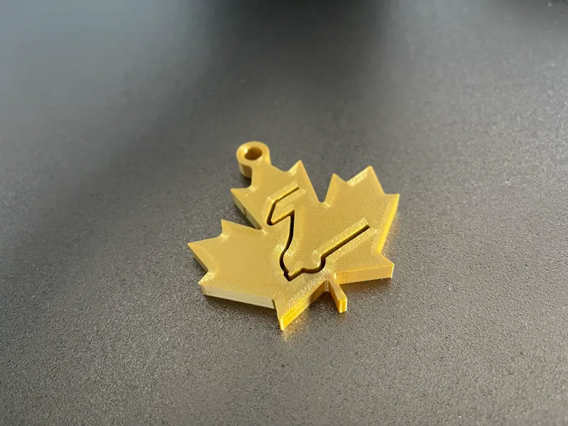 Ahorn Camp Keychain Mapleleaf Camper