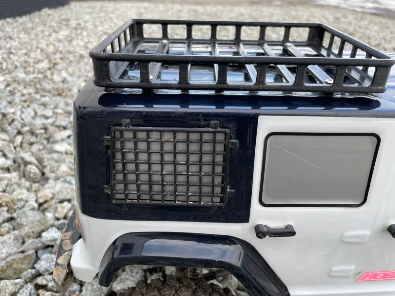 Side window grill for RC Crawler