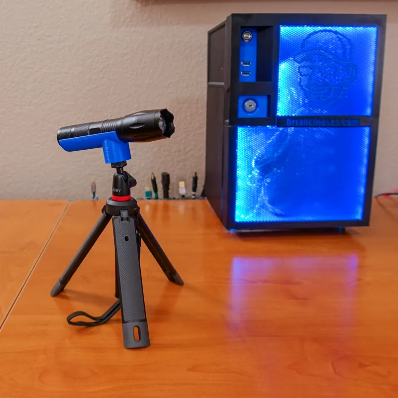 Parametric Tripod Mount for a Flashlight