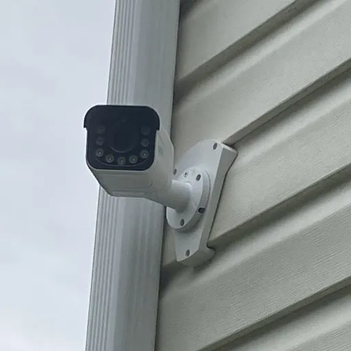 Reolink RLC-811A Camera Mount for 5" Dutchlap Vinyl Siding