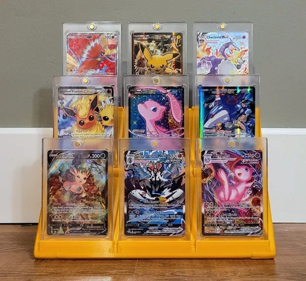 Présentoir triangulaire pour cartes Pokémon (One Touch 3x3)