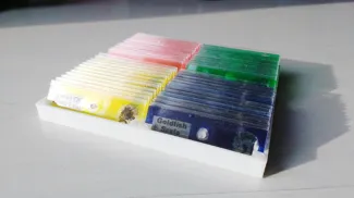 Customizable Slides Holder