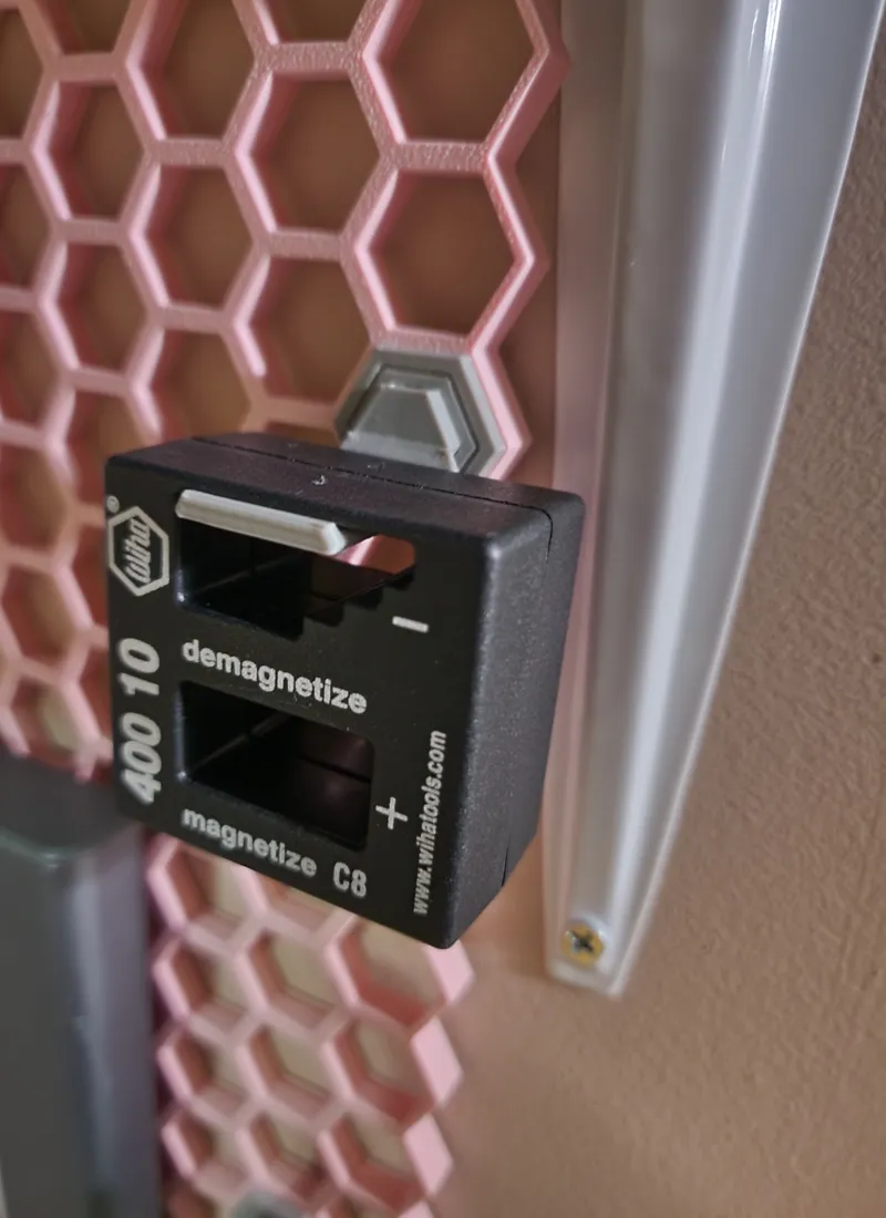 Multiboard and HSW magnetizer mount