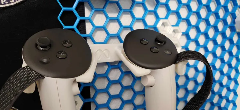Quest 3 Controller Mount for Honeycomb Wall