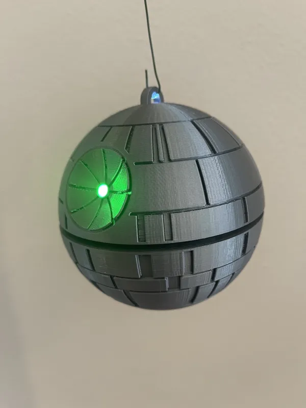 Étoile de la Mort lumineuse