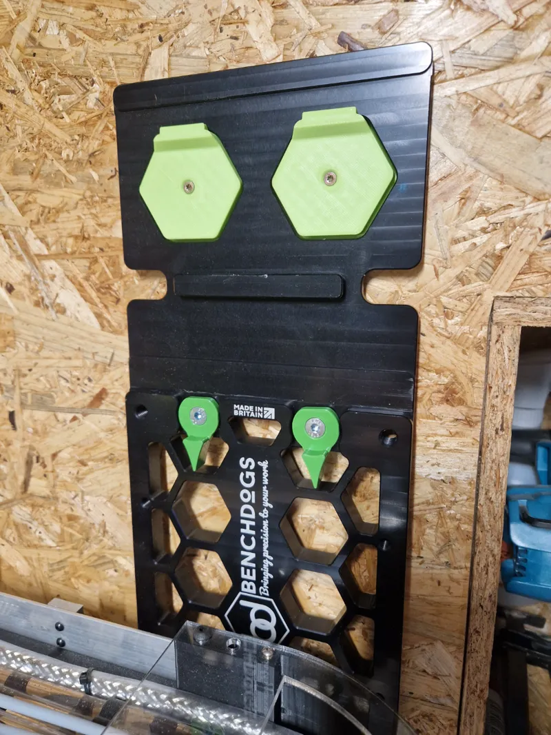 Benchdog tools MK2 Rail square wall holder