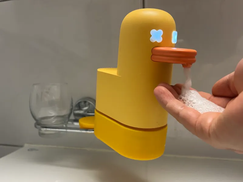 Duck foam soap holder extension