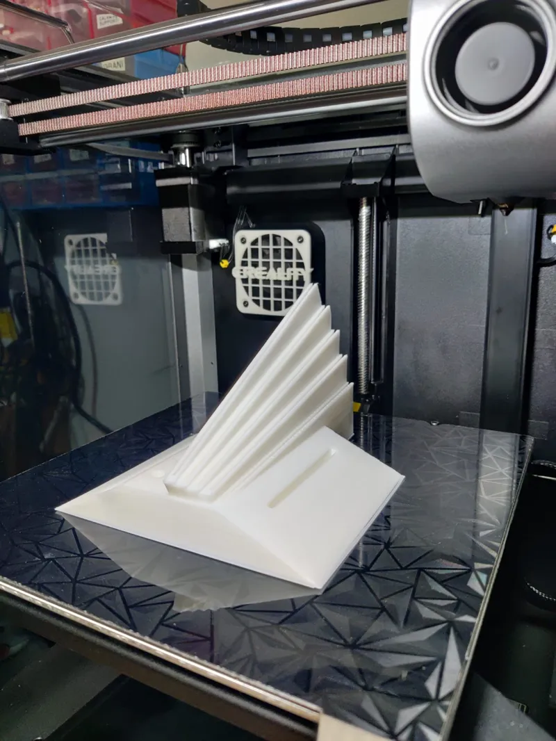 plate holder and nozzle