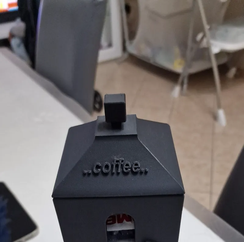 COPERCHIO PER PORTA CIALDE