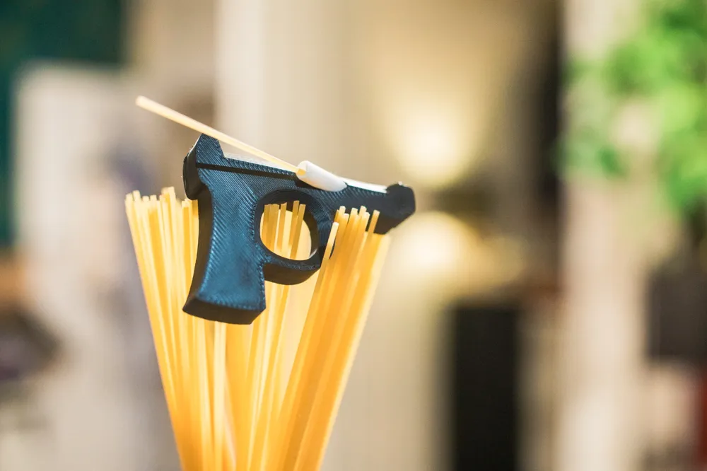 Spaghetti Gun! it shoots Spaghetti! by 3DPrintWell.co.uk MakerWorld