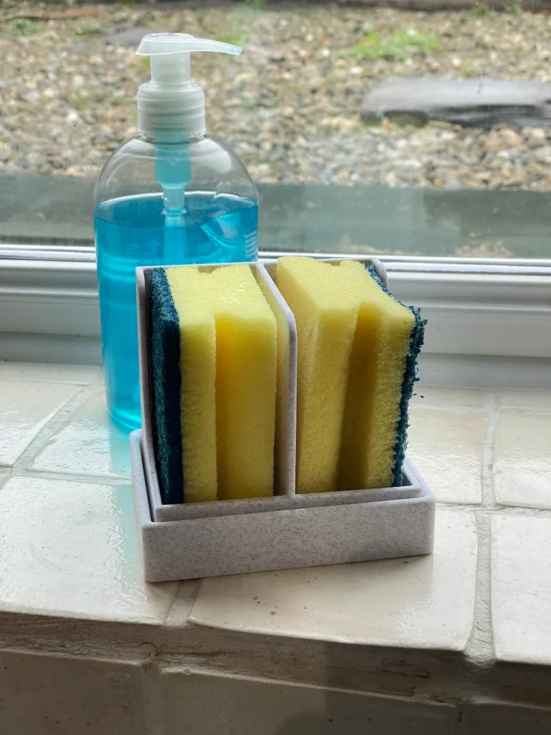 Kitchen sponge holder and drip tray