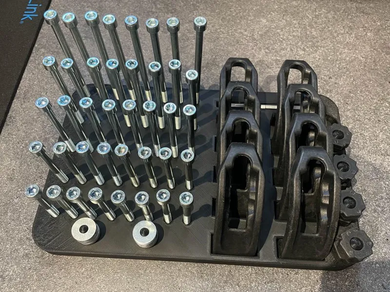 clamping device holder (Spannmittelhalter)