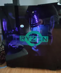 Logo Ryzen lumineux — photo 1