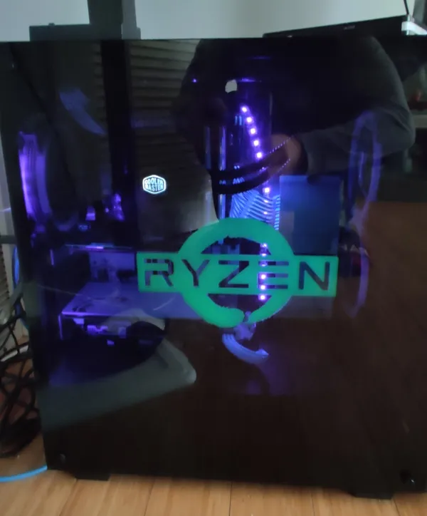 Logo Ryzen lumineux