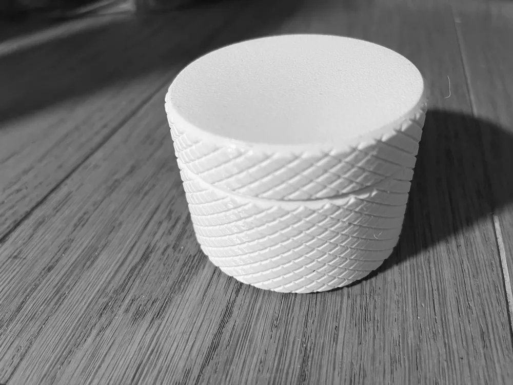 Modular screwtop cylinder with Knurled finish by mverciani MakerWorld