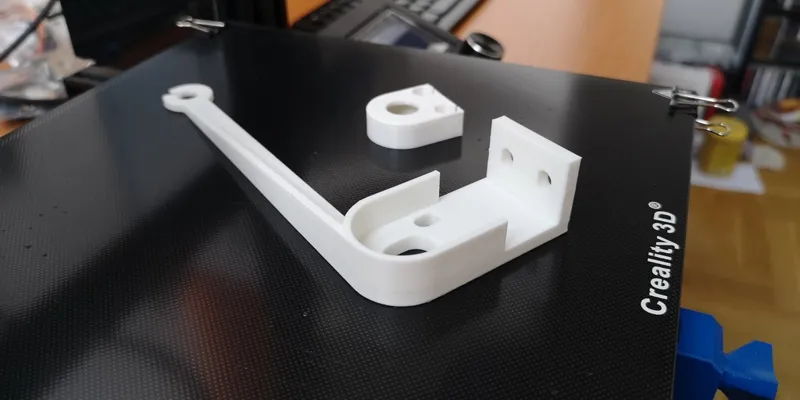 ADJUSTABLE Z-AXIS STABILIZER with filament guide