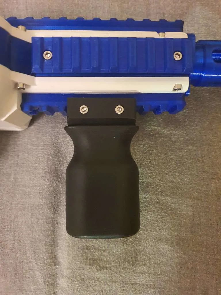 Stubby Vertical Grip - Picatinny