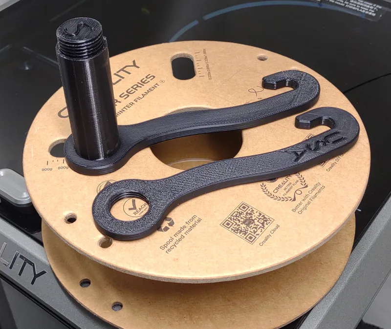 1kg Filament 3/8" / 9.5mm Wire Rack Spool Holder