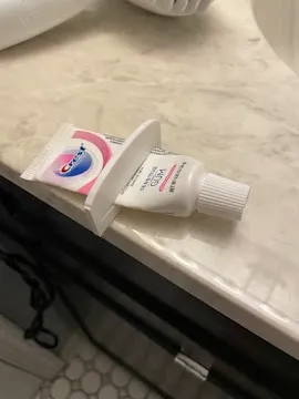 tooth paste squezer