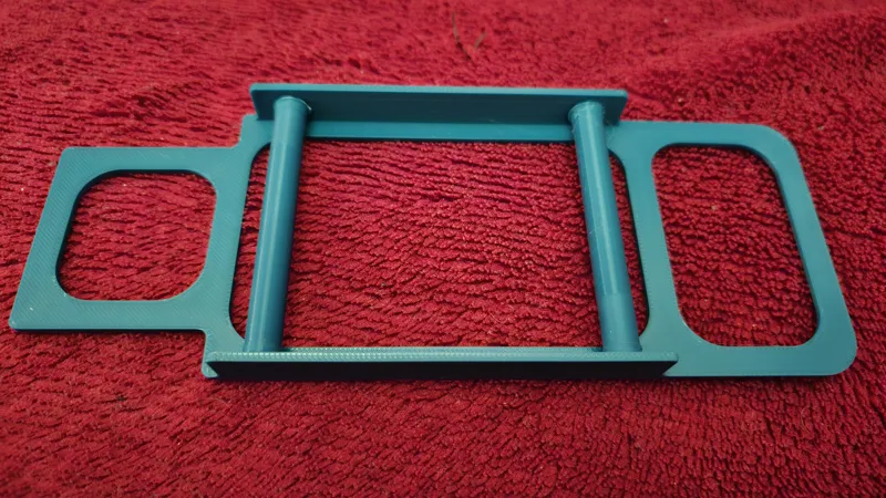 Ultra Low Profile Dry Box Roller Without Bearings