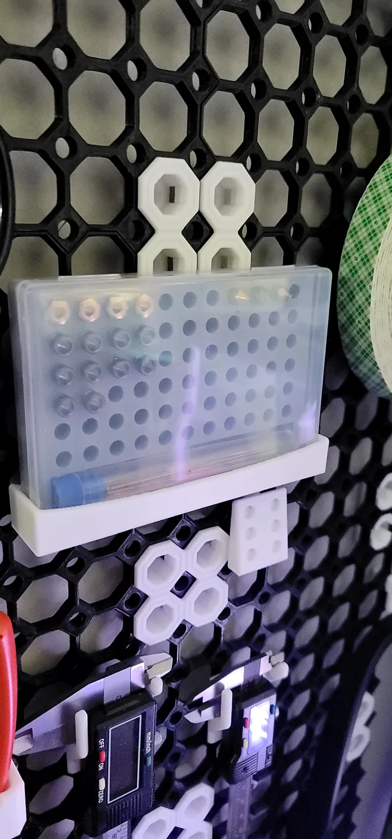 Small box holder for the Multiboard