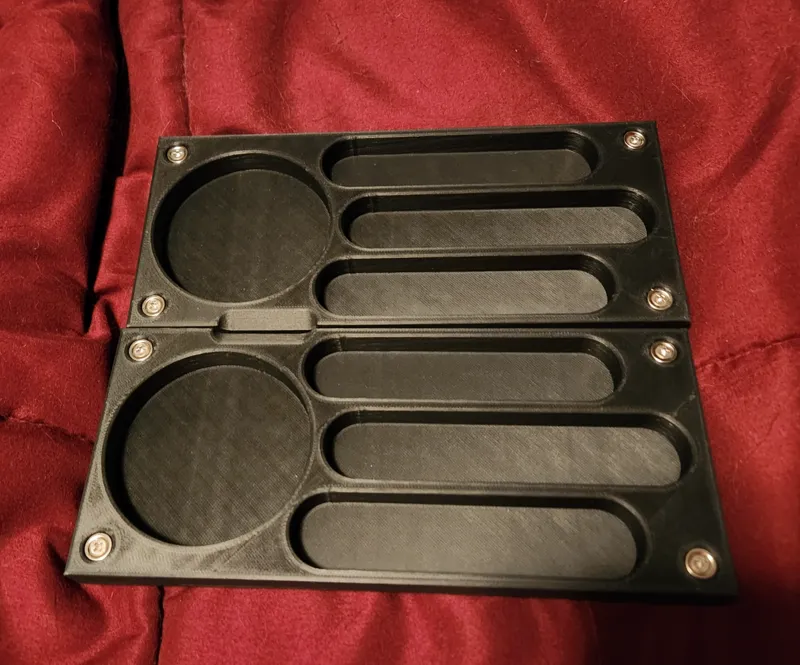 Magnetic Master Vault