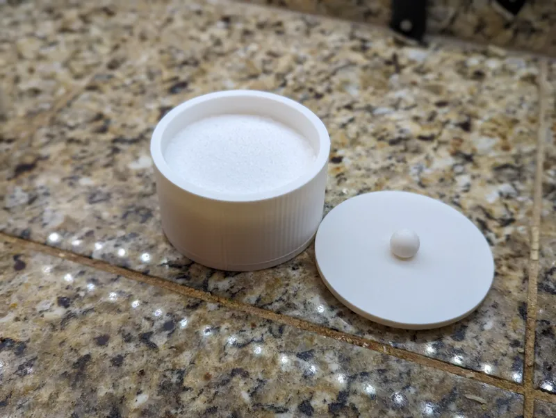 Simple Storage Container with Lid