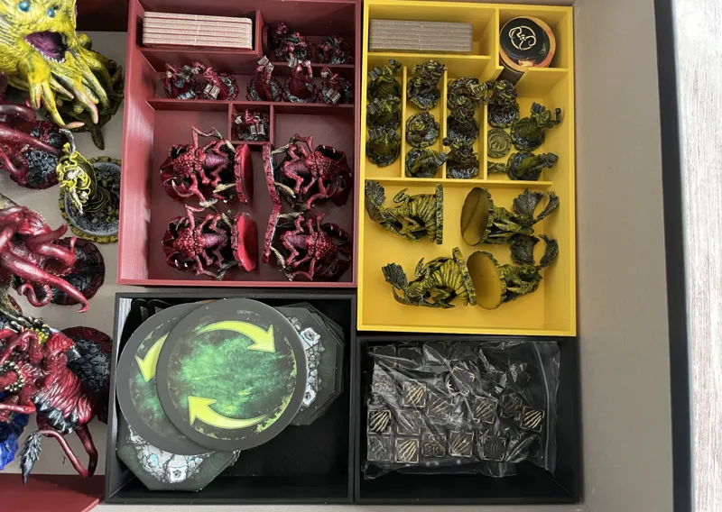 Cthulhu Wars Insert