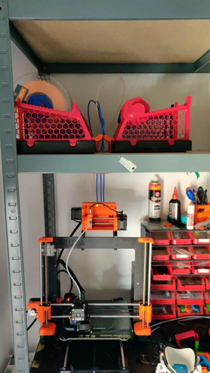 Vertical clip for Gravity autorewind spool