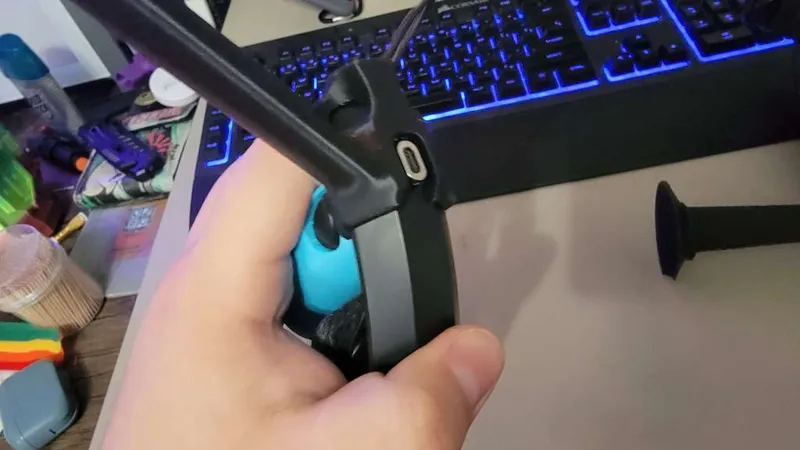 valve Index Stock Cover + Magnetic Cable