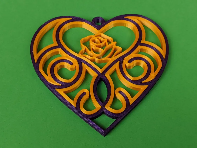 rose in heart keychain