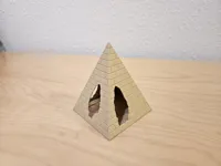 Pyramide pour aquarium — photo 1