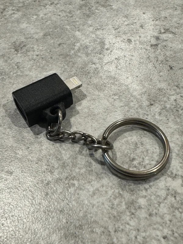 iPhone / Airpod USB C to Lightning adaptor Keyring