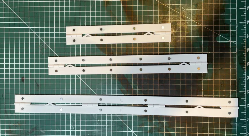 Photo rail / Poster rail with magnets, 20, 30 and 42 cm