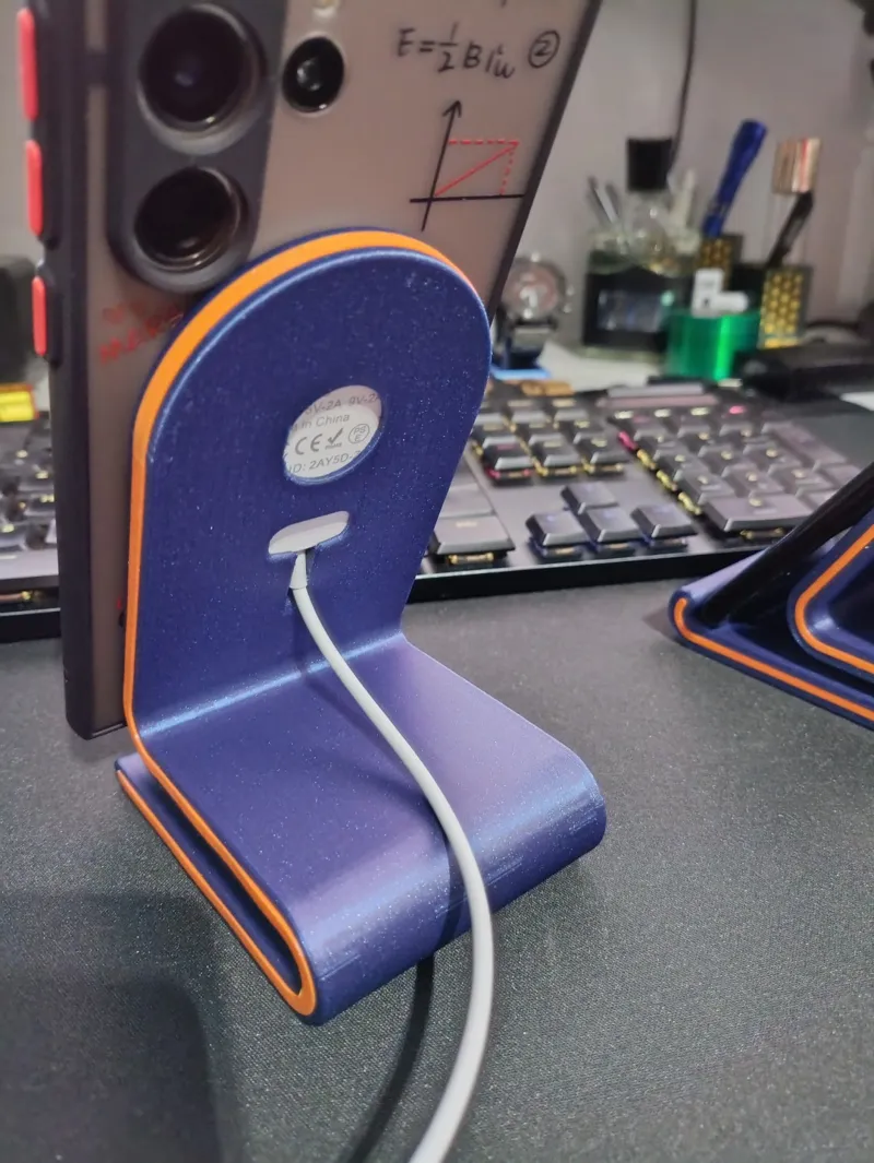 MagSafe Charger Stand Remix > Kudos to Reckit