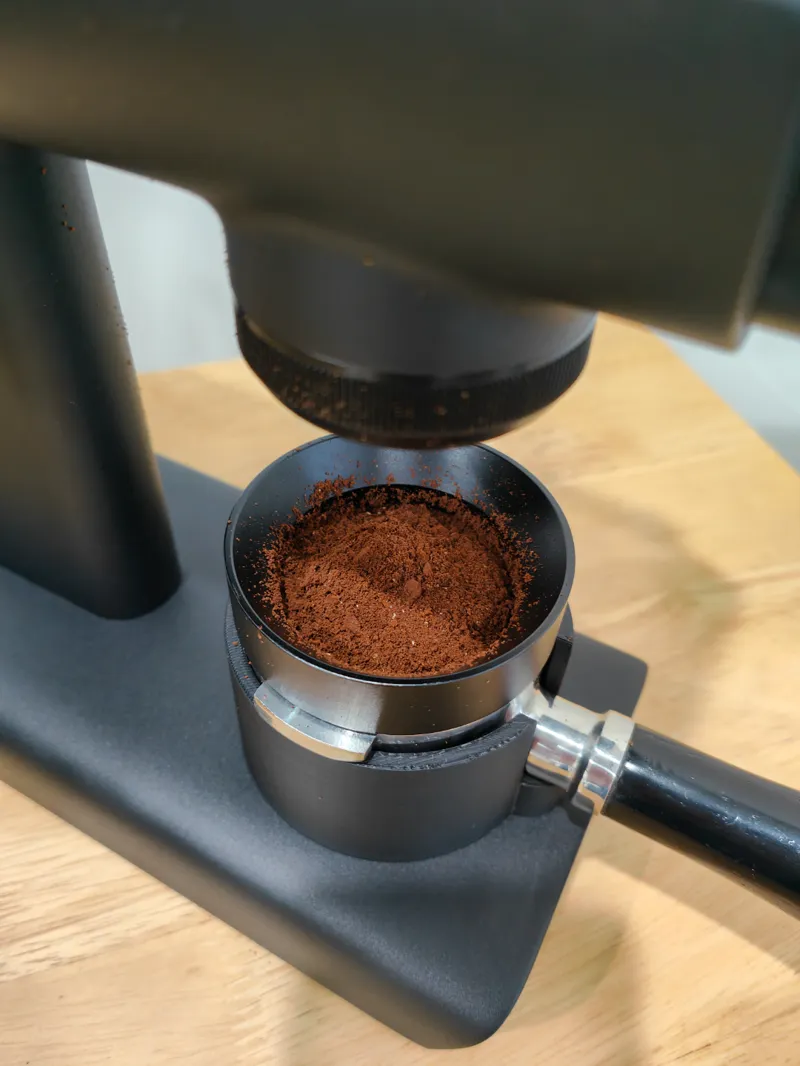 Timemore Sculptor E61 portafilter holder