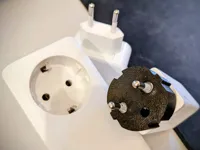 Support de prise électrique européenne avec terre — photo 1