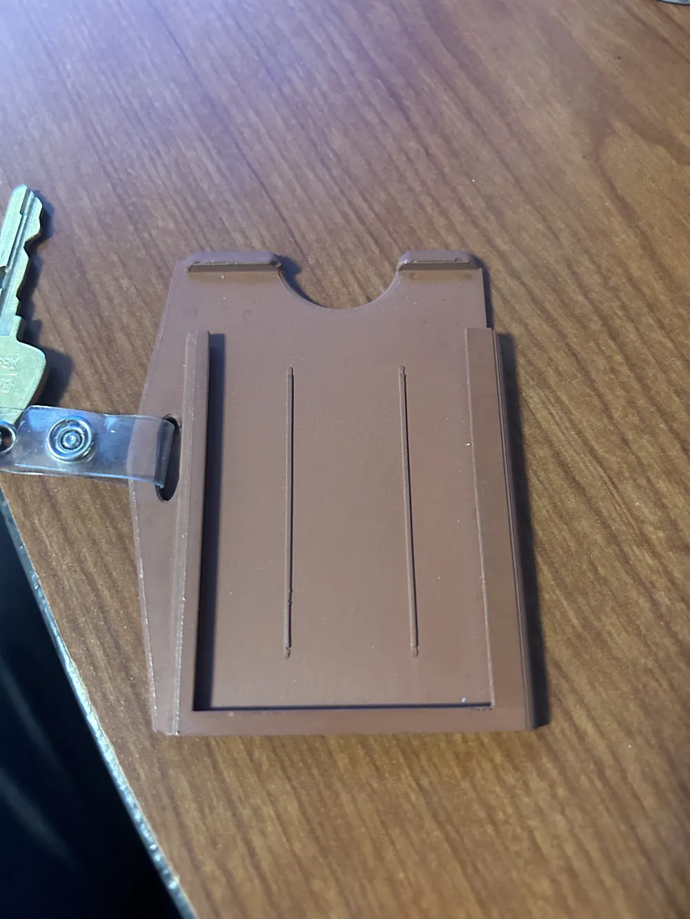 Badge Base Rectangular Horizontal horizontal badge base by trinket king - MakerWorld