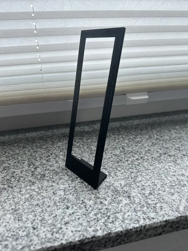 Stand for photo-booth photo
