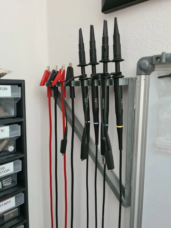 Test lead and probe hanger