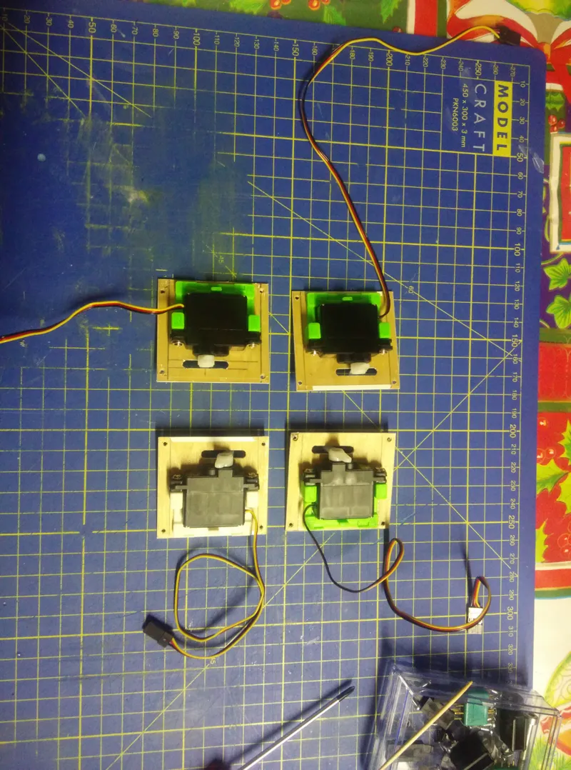 Servo frame for Hitec HS-81